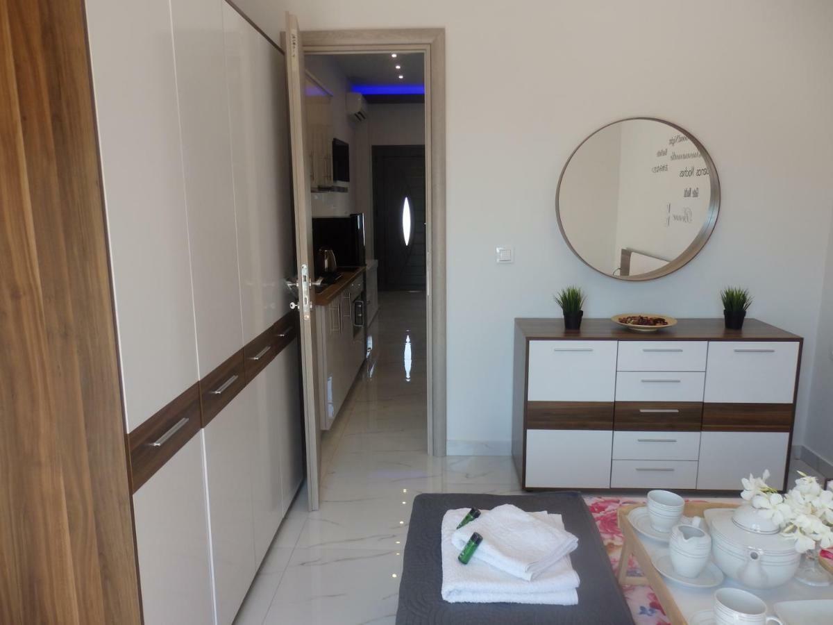 George Apartments Kallithea  Ngoại thất bức ảnh